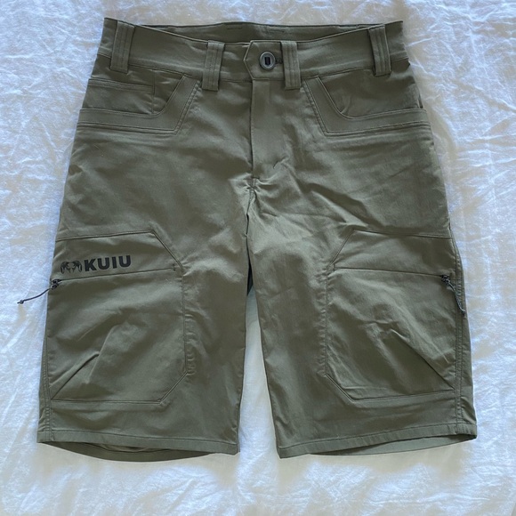 KUIU Kutana Stretch Woven 13″ Short - Picture 1 of 6